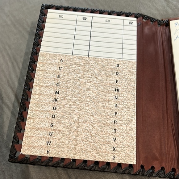 Vintage Tooled Leather Journal and Pen Notepad Embossed Lion Crest Design - Picture 5 of 6